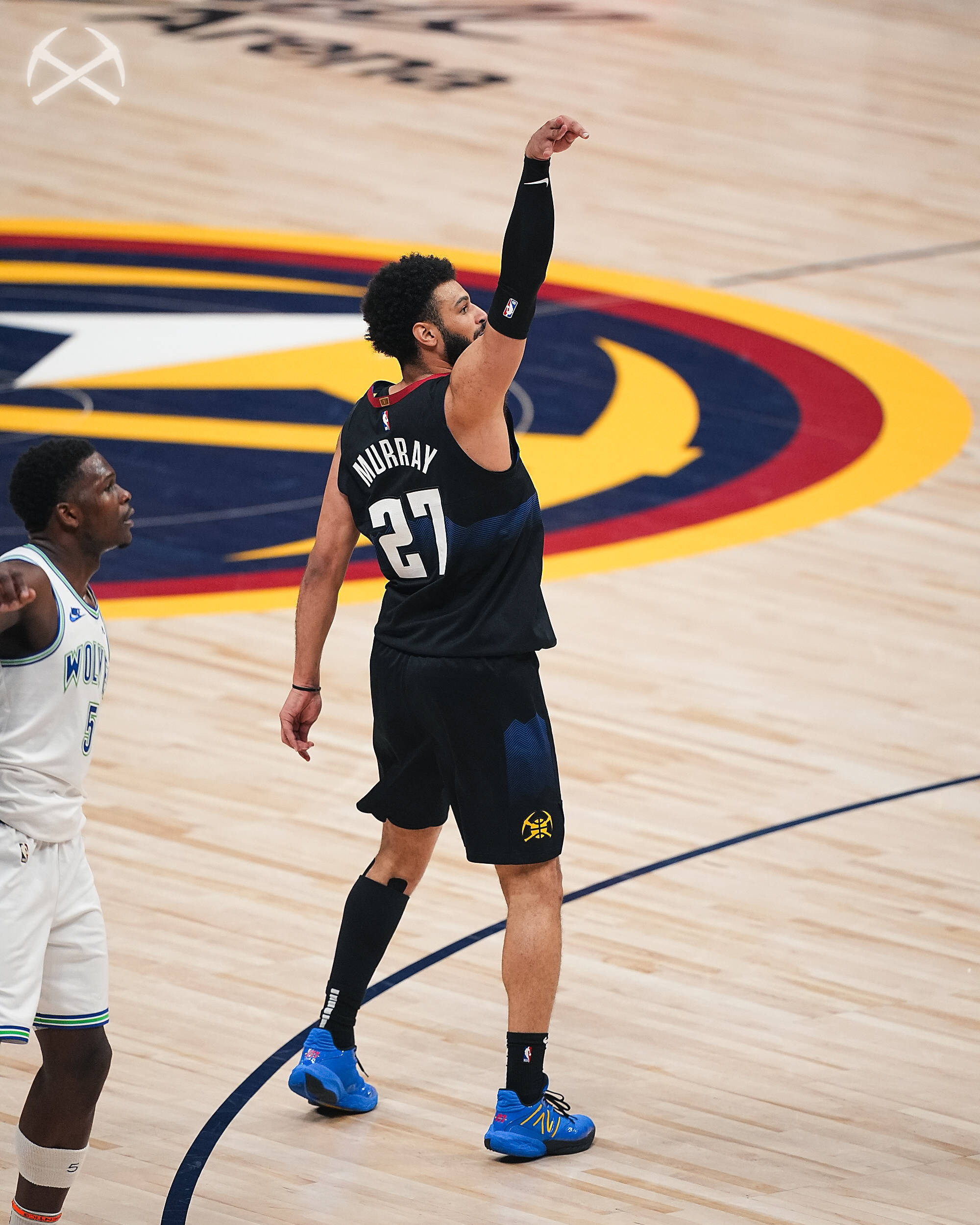 包含穆雷回归赛场，突破纪录首场状态亮眼，巴黎圣日耳曼观众沸腾！的词条